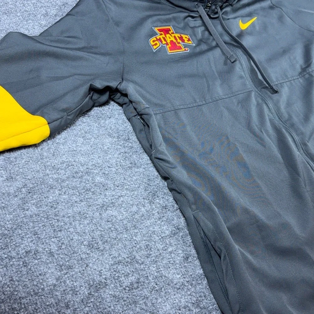 Nike Iowa State Cyclones Jacket Mens XXL Grey Red Yellow Full Zip Dri-FIT Hooded